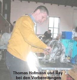 Thomas Hofmann und Ray 
bei den Vorbereitungen
